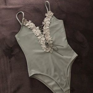 Topshop Sleeveless Floral Appliqué Bodysuit